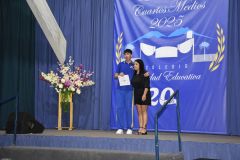 20251114_Licenciatura_IV_medios_254